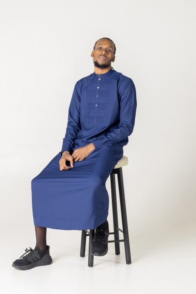 T-03  navy blue Classic Men’s Thobe with Printed Detailing