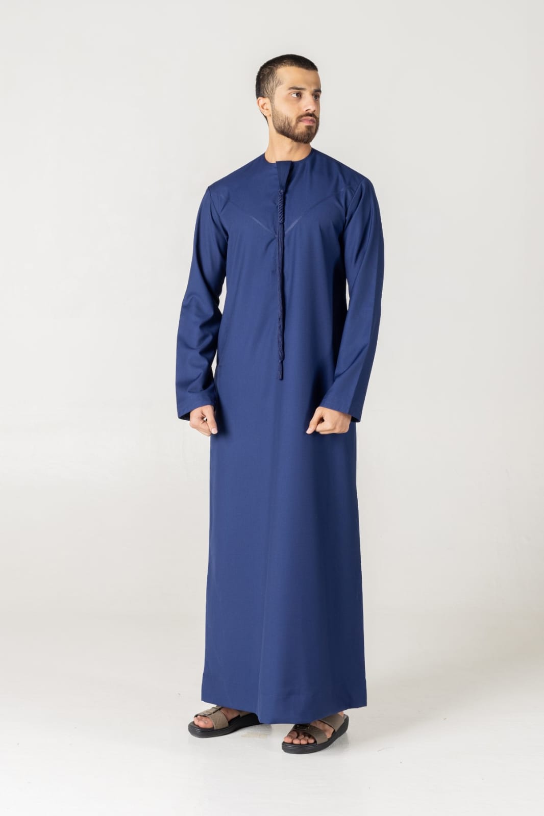 T-07 Navy Blue Classic Men’s Thobe with Printed Detailing