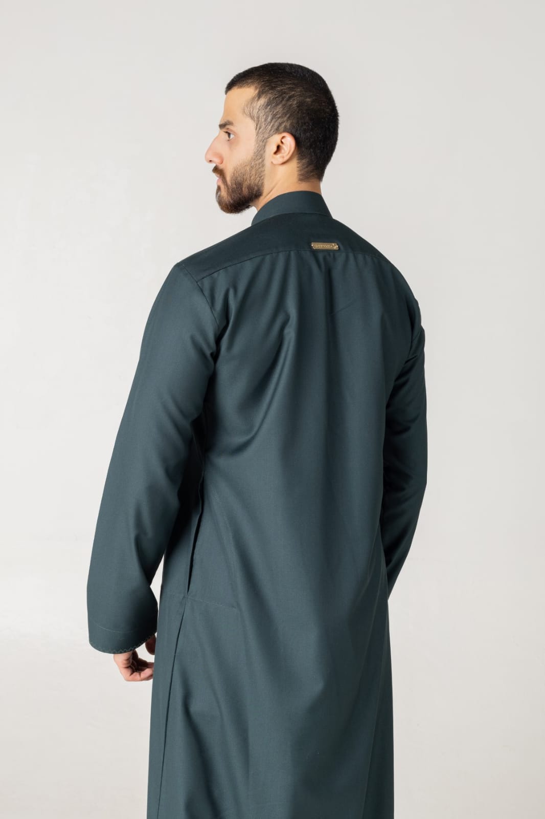 T-10 Green Classic Men’s Thobe with Printed Detailing